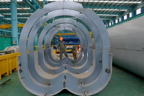 Cylindrical housings fabrication