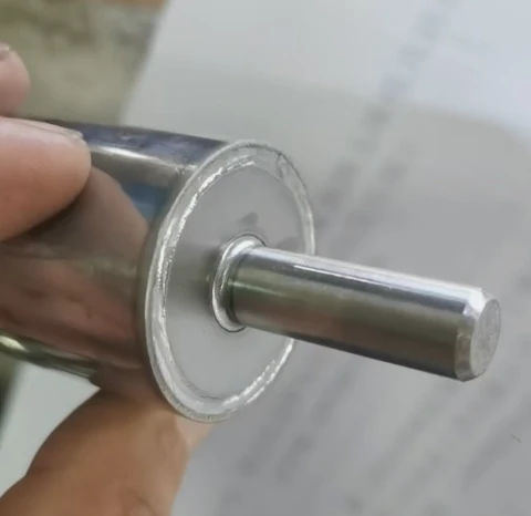 Weld seams