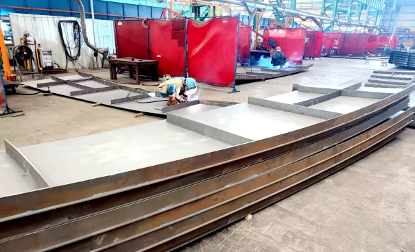 segmented tank head welding